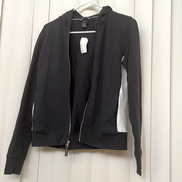 GAP Tops - Sweatshirt